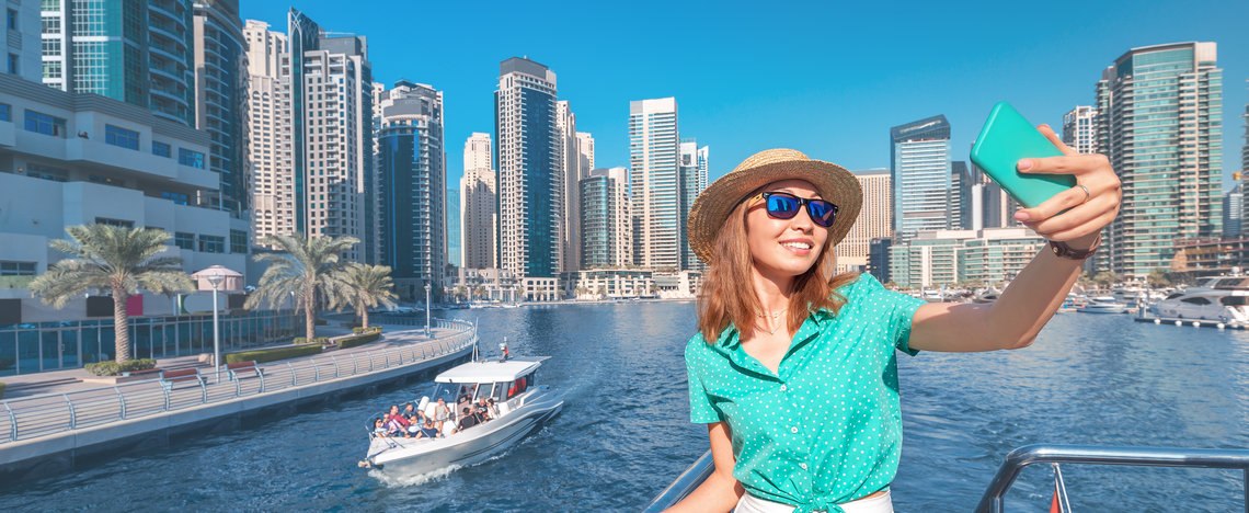 Enjoy Cruising Across Dubai With These Yacht Rentals