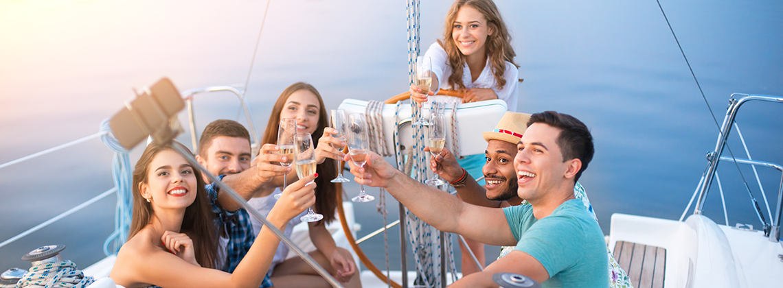 Guide to Hosting the Ultimate Yacht Celebration