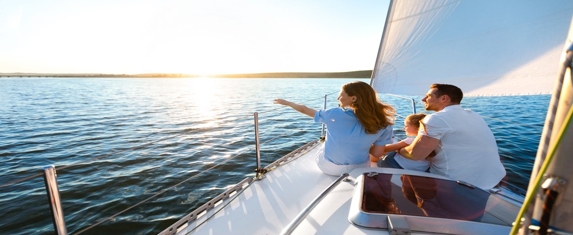 When Is The Right Time to Choose A Yacht Trip?