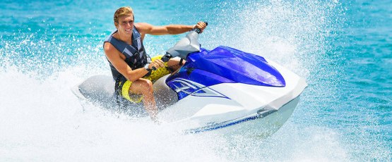 Safety Hacks To Prevent Accidents When Riding A Jet Ski